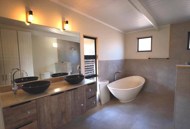 To Let 3 Bedroom Property for Rent in Plettenberg Bay Western Cape